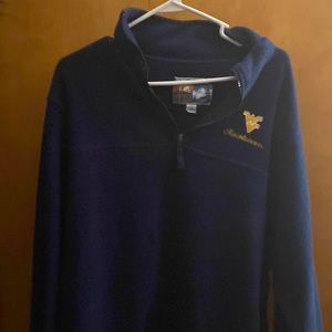 Wv pullover size medium